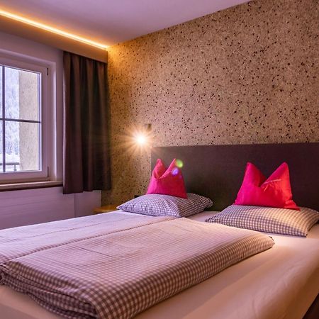 Appartamento Gaestehaus Woetzer Und Landhaus Stocka Grän Esterno foto