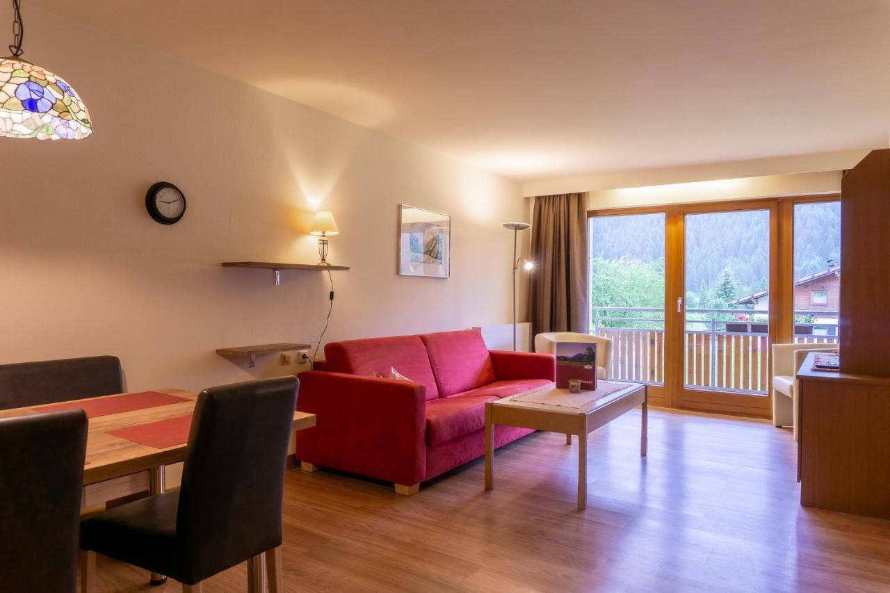 Appartamento Gaestehaus Woetzer Und Landhaus Stocka Grän Esterno foto