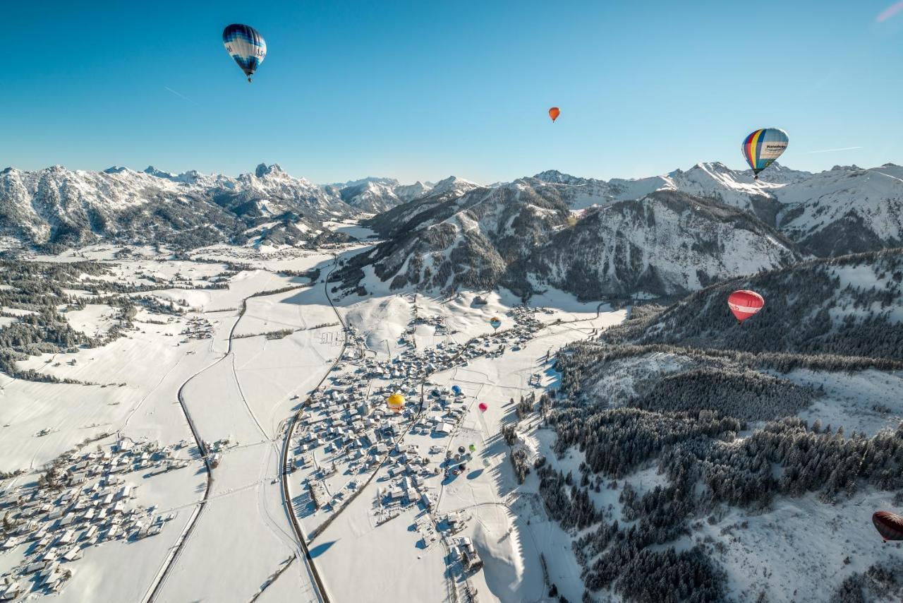 Appartamento Gaestehaus Woetzer Und Landhaus Stocka Grän Esterno foto